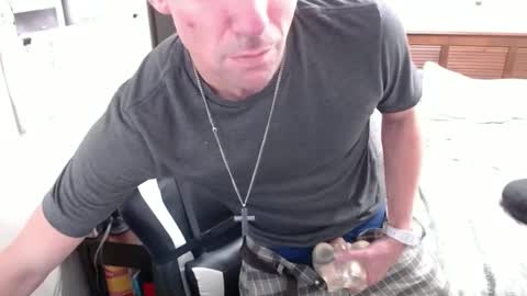 Walker online show from 10.04.25