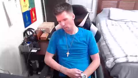 Walker online show from 10.12.25