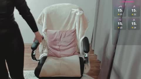 Ella online show from 02.18.26