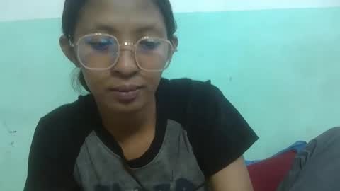 eliah193653 online show from 11.27.25