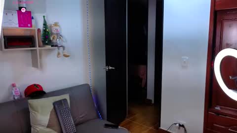 elian online show from 11.24.25