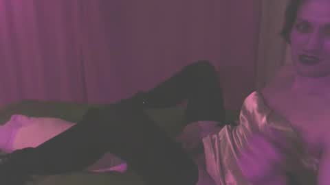 Snapshot of eliana_e chatting on 05.22.26 Eliana online show from 05.22.26
