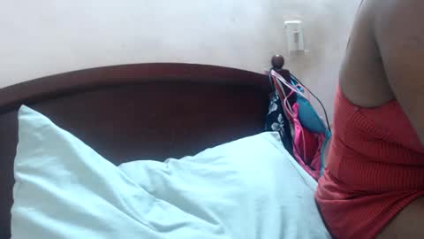 Snapshot of elianis598477 chatting on 11.16.25 elianis598477 online show from 11.16.25