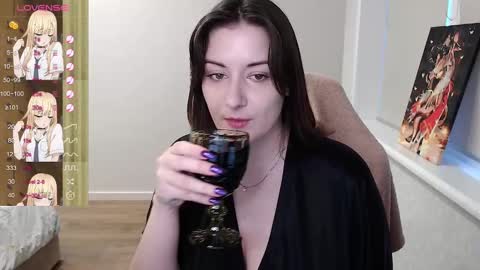 Elise online show from 12.08.24