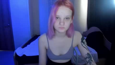 elieiza_xo online show from 02.08.26