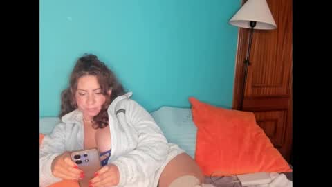 Snapshot of elif__girasol chatting on 03.04.25 elifgirasol online show from 03.04.25