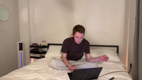 Eli Grayson online show from 12.23.25