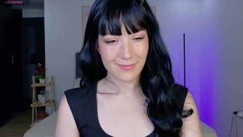 eliiih_ online show from 10.04.25