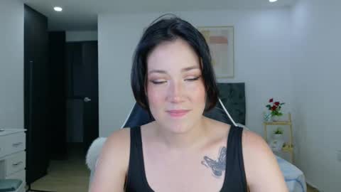 eliiih_ online show from 11.18.25