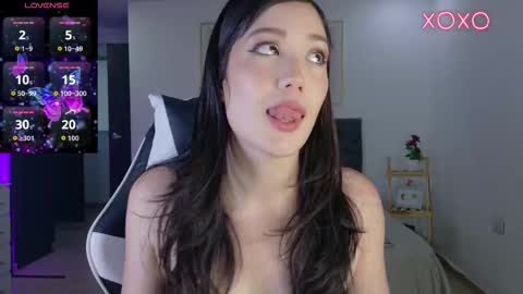 eliiih_ online show from 11.28.25