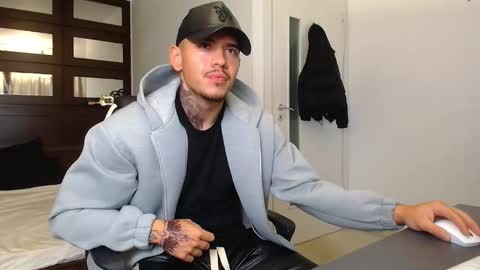 ElijahThorne online show from 02.05.26