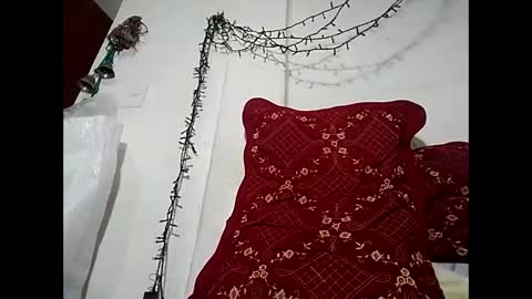 Snapshot of elimposstor chatting on 12.05.24 elimposstor online show from 12.05.24