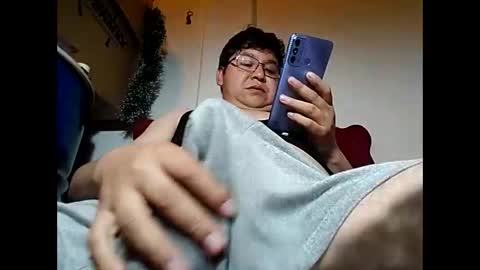 Snapshot of elimposstor chatting on 01.11.25 elimposstor online show from 01.11.25