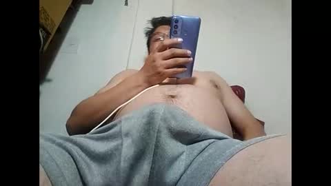 Snapshot of elimposstor chatting on 01.20.25 elimposstor online show from 01.20.25