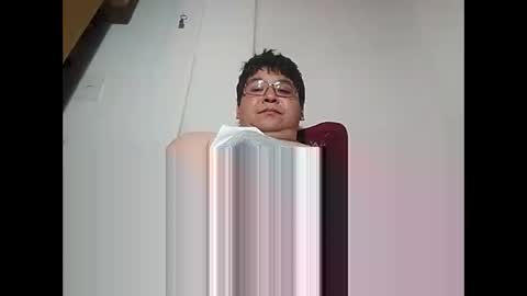 Snapshot of elimposstor chatting on 01.23.25 elimposstor online show from 01.23.25