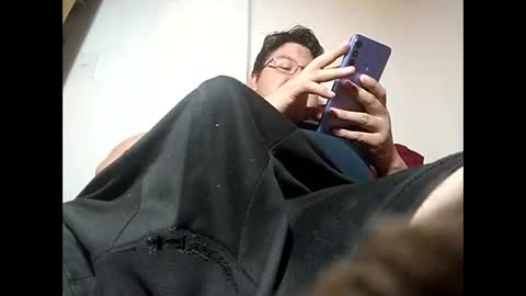 Snapshot of elimposstor chatting on 02.03.25 elimposstor online show from 02.03.25