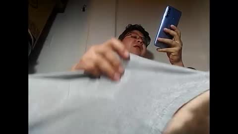 Snapshot of elimposstor chatting on 02.10.25 elimposstor online show from 02.10.25