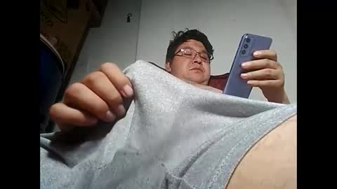 Snapshot of elimposstor chatting on 02.11.25 elimposstor online show from 02.11.25