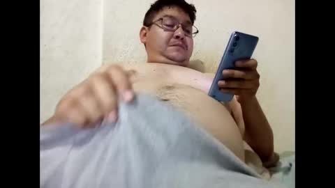 Snapshot of elimposstor chatting on 10.25.25 elimposstor online show from 10.25.25