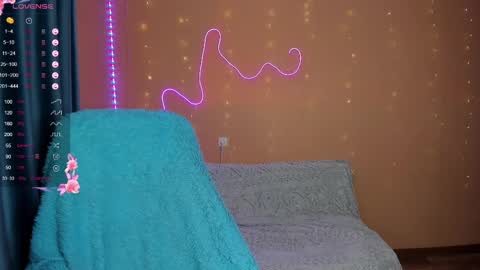 Elina online show from 03.08.25