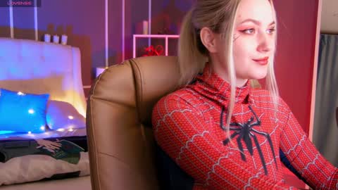 Elina online show from 01.31.25