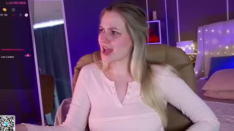 Elina online show from 03.12.25