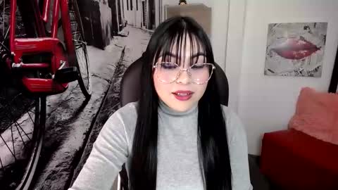 Elina  online show from 01.14.26