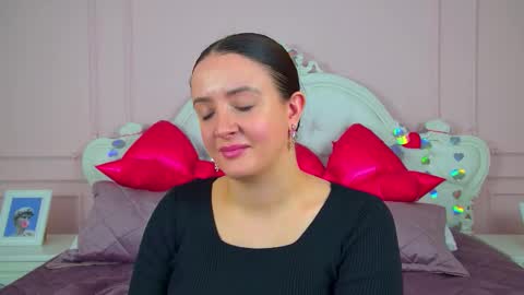 Snapshot of elinabellucci chatting on 03.13.26 ElinaBellucci online show from 03.13.26