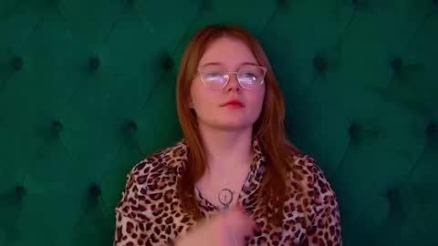 elinavale online show from 03.02.26