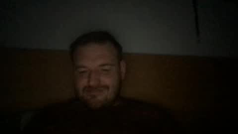 Snapshot of eliot26 chatting on 04.12.26 e26 online show from 04.12.26