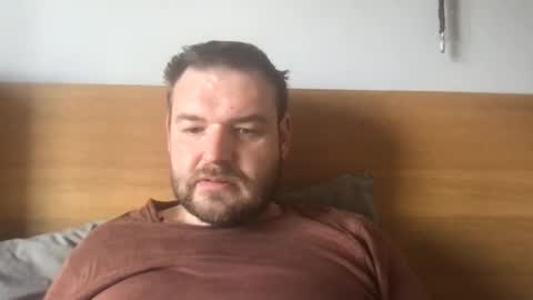 Snapshot of eliot26 chatting on 04.21.26 e26 online show from 04.21.26