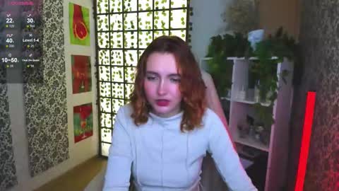 Snapshot of elis_cherry chatting on 10.03.25 Elis  online show from 10.03.25