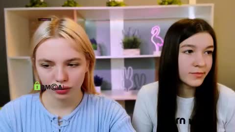 elis_sunny online show from 02.03.26