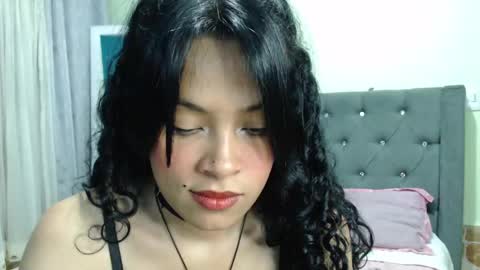 Snapshot of elisa_diaz_14 chatting on 01.30.25 Elisa Diaz online show from 01.30.25