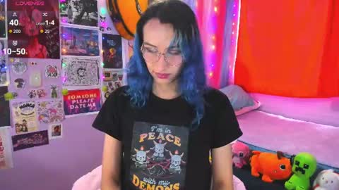 Snapshot of elisdarling chatting on 07.21.26 elisdarling online show from 07.21.26