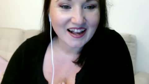 elise_bliss69 online show from 10.13.25