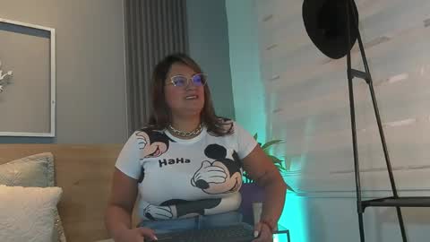 Elise Play Boobs online show from 05.11.26