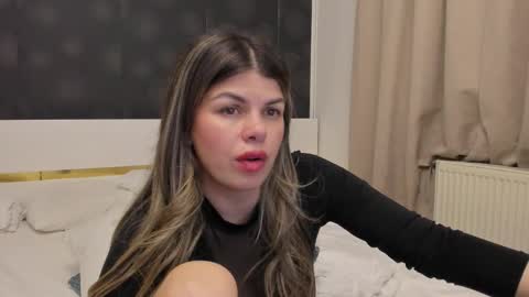 Elly online show from 03.23.26