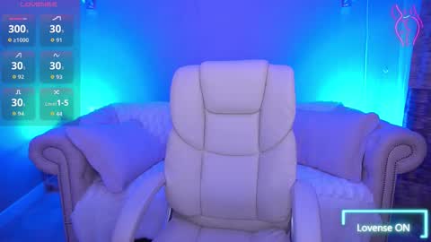 elisevelour online show from 11.21.25