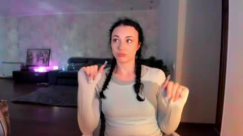 Snapshot of elisskriter chatting on 06.28.26 Eliss online show from 06.28.26
