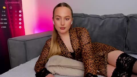 Eliss  online show from 03.08.25