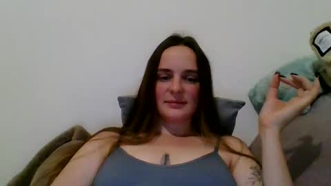 elizabet22004 online show from 10.31.25