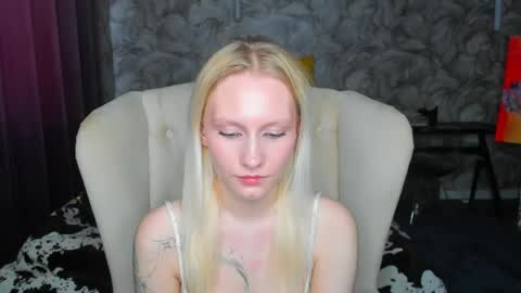 elizabeth_adamss online show from 05.02.26
