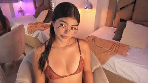 Elizabeth  online show from 07.16.26