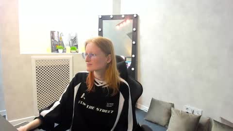 Elizabeth online show from 01.31.25