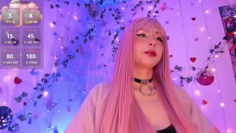 Snapshot of elizabeth_jing chatting on 10.20.25    Independent Model online show from 10.20.25