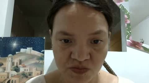 Elizabeth Martinez  online show from 01.05.25