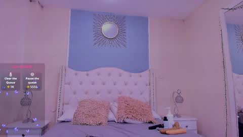 Elizabeth  online show from 04.04.26