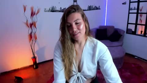 Elizabeth online show from 09.09.25