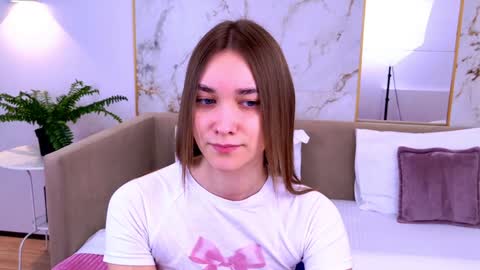 Elizabeth online show from 02.04.25